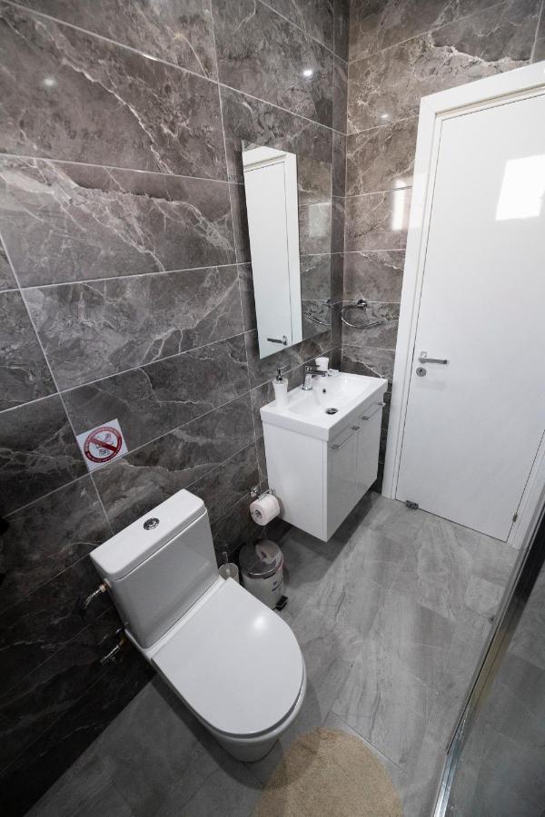 Kato Paphos 1Br Near Paphos Harbour/Beach/Sea Extérieur photo